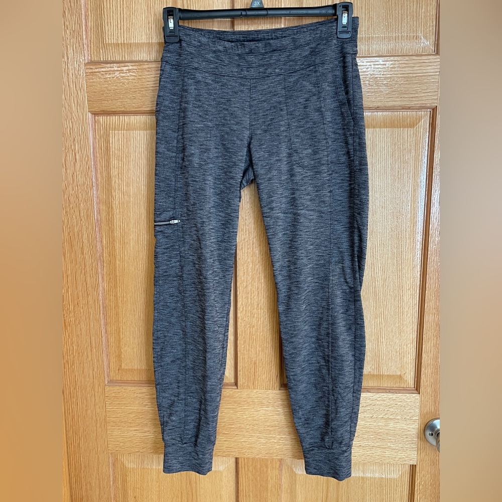 Athleta Women’s Pants Size Small